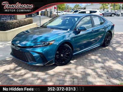 Used 2025 Toyota Camry SE