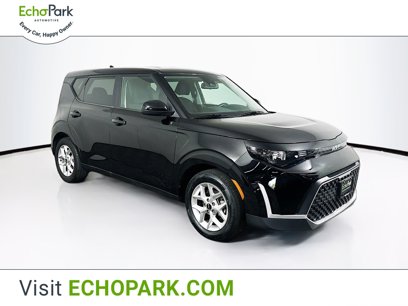 Used 2023 Kia Soul LX w/ LX Technology Package