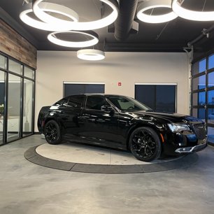 Used 2021 Chrysler 300 Touring L