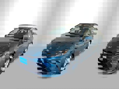 New 2025 Toyota Camry LE