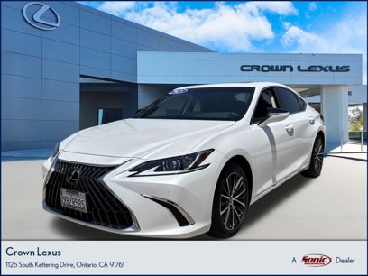 Certified 2025 Lexus ES 300h w/ Premium Package