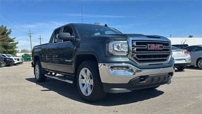 Used 2018 GMC Sierra 1500 SLE w/ SLE Value Package