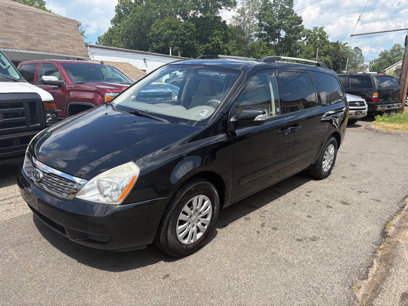 Used 2012 Kia Sedona LX