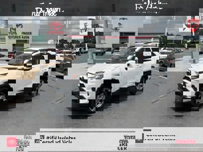 Used 2024 Toyota RAV4 XLE w/ Weather Package
