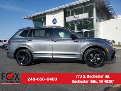 Used 2024 Volkswagen Tiguan SE R-Line
