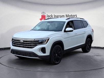 Certified 2025 Volkswagen Atlas SE