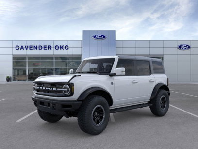 New 2024 Ford Bronco Outer Banks w/ Sasquatch Package