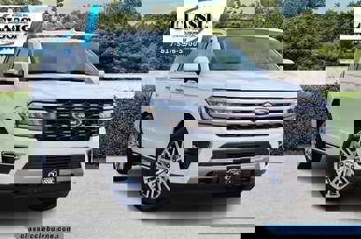 Used 2024 Ford Expedition Limited w/ Excursion Package