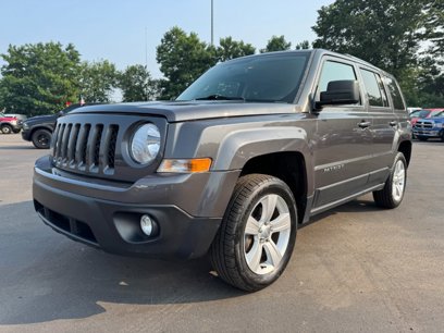 Used 2014 Jeep Patriot Limited w/ Sun/Sound Group