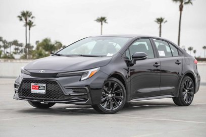 New 2025 Toyota Corolla SE