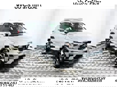 Used 2025 Volvo XC40 B5 Core