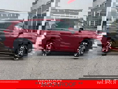 Used 2023 Toyota Highlander XLE