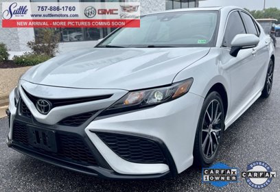Used 2023 Toyota Camry SE