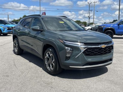 New 2025 Chevrolet Trax LT