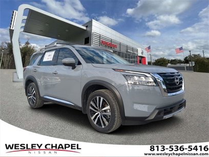 New 2025 Nissan Pathfinder Platinum w/ Cargo Package