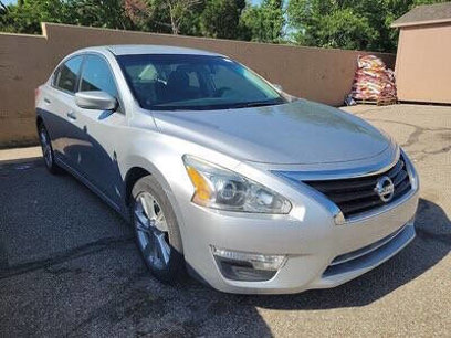 Used 2013 Nissan Altima 2.5 SV