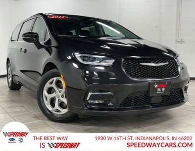 Used 2024 Chrysler Pacifica Limited