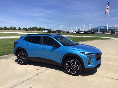 New 2025 Chevrolet Trax RS w/ Sunroof Package
