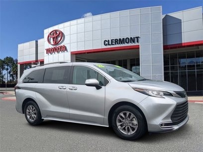 Certified 2023 Toyota Sienna XLE