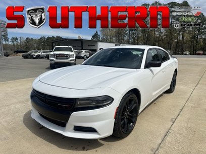 Used 2018 Dodge Charger SXT w/ Blacktop Package