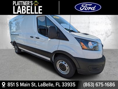 New 2024 Ford Transit 250 148 Medium Roof w/ Load Area Protection Package