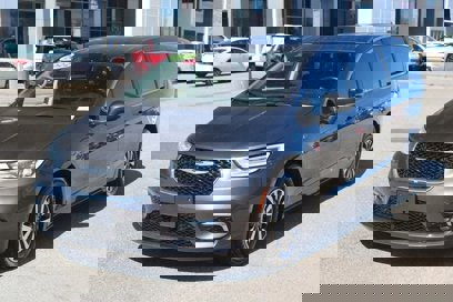 Used 2022 Chrysler Pacifica Touring-L w/ Uconnect Theater Family Group