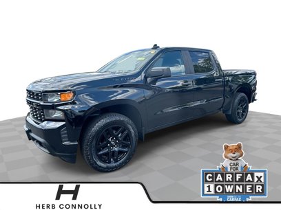 Certified 2022 Chevrolet Silverado 1500 Custom w/ LPO, Blackout Package