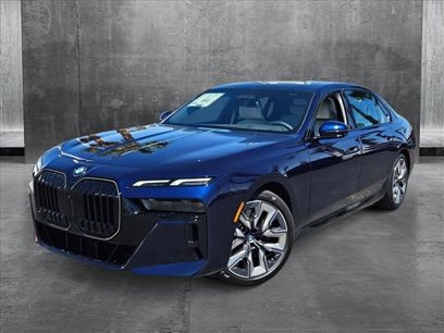 New 2025 BMW 760i xDrive