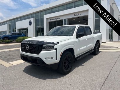 Used 2023 Nissan Frontier SV w/ Midnight Edition Package