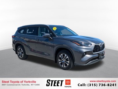 Used 2022 Toyota Highlander XLE