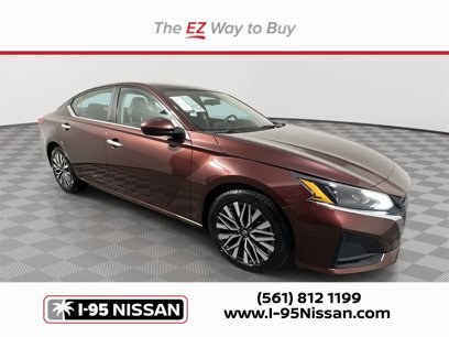 Used 2023 Nissan Altima 2.5 SV