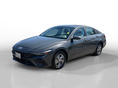 Certified 2025 Hyundai Elantra SE