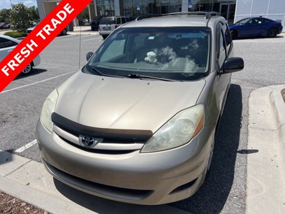 Used 2007 Toyota Sienna LE