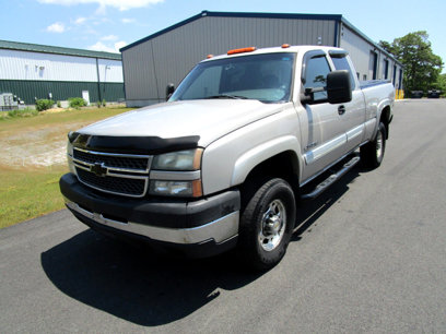 Used 2005 Chevrolet Silverado 2500 LS w/ Snow Plow Prep Package