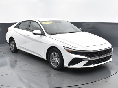 Certified 2025 Hyundai Elantra SE