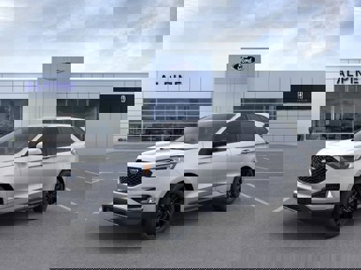 New 2024 Ford Edge ST-Line w/ Class II Trailer Tow Package