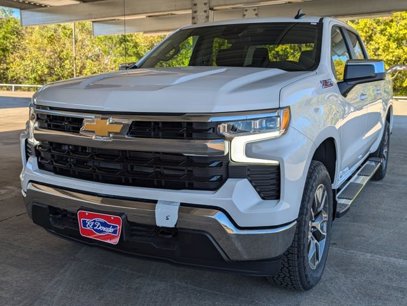 New 2025 Chevrolet Silverado 1500 LT