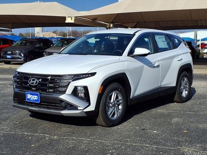 New 2025 Hyundai Tucson SE