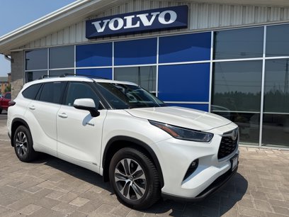 Used 2021 Toyota Highlander XLE