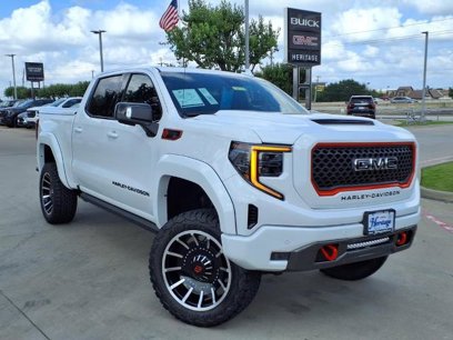 New 2025 GMC Sierra 1500 AT4 w/ AT4 Premium Package