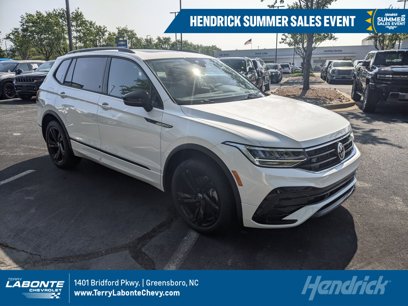 Used 2024 Volkswagen Tiguan SE R-Line