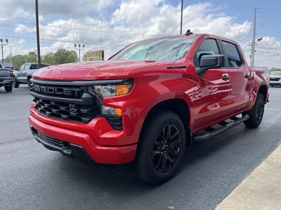 New 2025 Chevrolet Silverado 1500 Custom w/ Turbomax Blackout Package