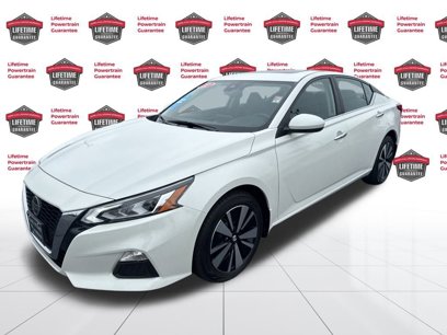 Certified 2022 Nissan Altima 2.5 SV