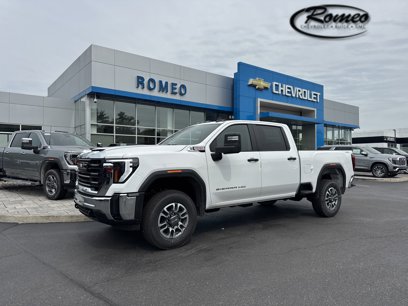 New 2025 GMC Sierra 3500 Pro