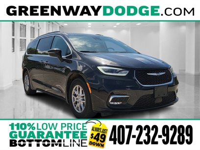 Used 2022 Chrysler Pacifica Touring-L