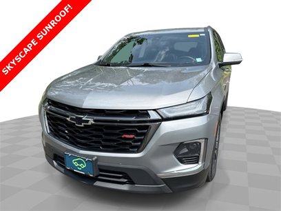 Used 2023 Chevrolet Traverse RS