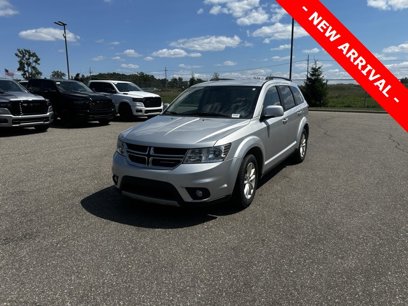 Used 2013 Dodge Journey SXT w/ Flexible Seating Group