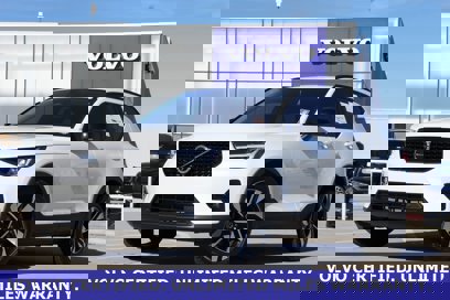 New 2025 Volvo XC40 B5 Plus w/ Protection Package Premier