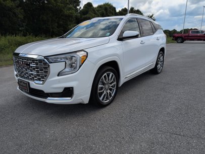 Used 2022 GMC Terrain Denali w/ LPO, Floor Liner Package