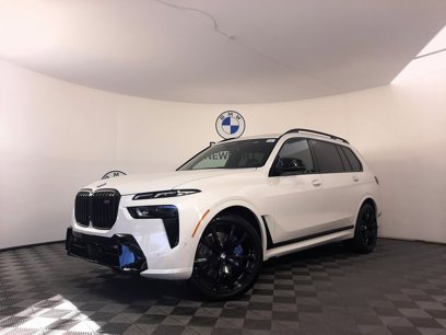 New 2025 BMW X7 M60i w/ Executive Package